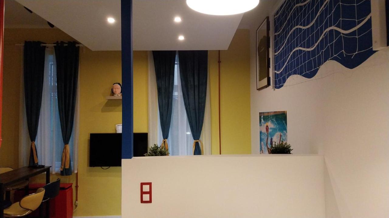 Yellow Blue Apartment Будапеща Екстериор снимка